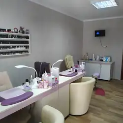 Салон манікюру і педикюру