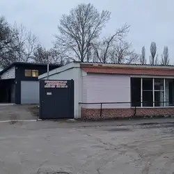 GarageService