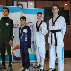 Школа тхеквондо Олімпієць - Мельниченка