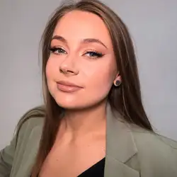 Оксана Бенев‘ят