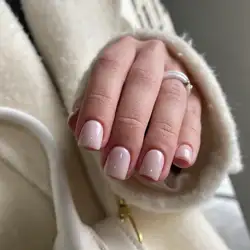 Kayffova nails
