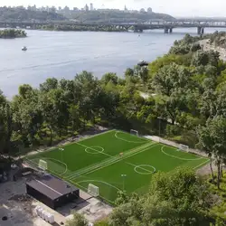 Футбольний центр Берковщина