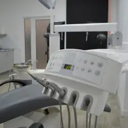 Стоматологія SMclinic