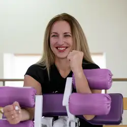 FitCurves - Анни Ахматової — Київ