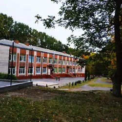 Школа №4 Хмельницкий — Хмельницький