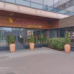 Хачапурі та Вино