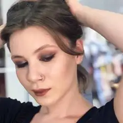 Ася Зеленюк