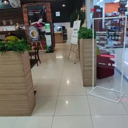 Пузата Хата — Київ