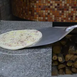 Pizza на Дровах — Запоріжжя