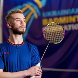 Тренер з бадмінтону, фітнесу Максим Пазюк