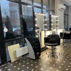 DAZZ beauty space