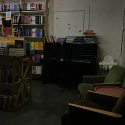Моя книжкова полиця