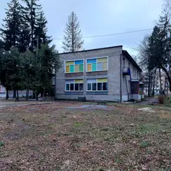 Початкова школа "Один, два, три"