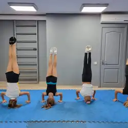 Спортивна Акробатика