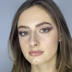 Дарина Логінова