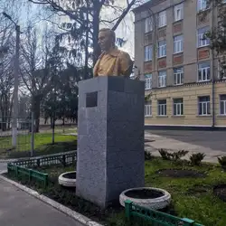Харківська загальноосвітня школа I-III ступенів №100 ім. А.С.Макаренка
