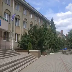 Ужгородська ЗОШ №20 Ліцей «Лідер»