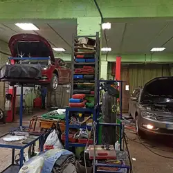 Шиномонтаж та СТО