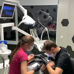 Стоматологічна студія Dentino
