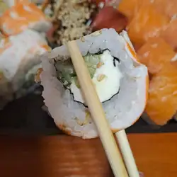 Доставка суші "Sushi Zoom" м. Івано-Франківськ