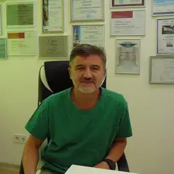 Пластичний хірург Сащин Віктор — Львів