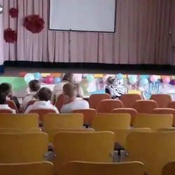 Школа №296 з поглибленим вивченням іноземної мови