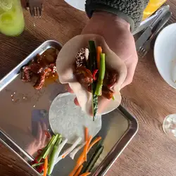 SHI SHI Asian bistro — Чернігів