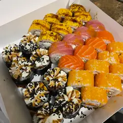 Доставка суші Sushitta Київ Дашкевича