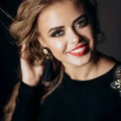 Юлія Алієва