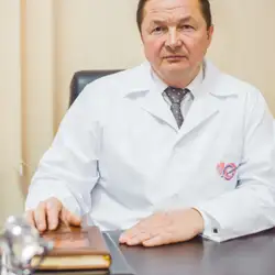 Хірург Дронов Олексій Іванович