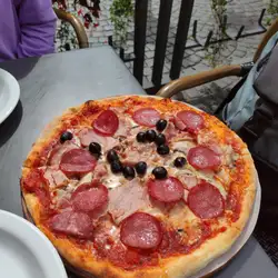 Pizza Celentano Ristorante